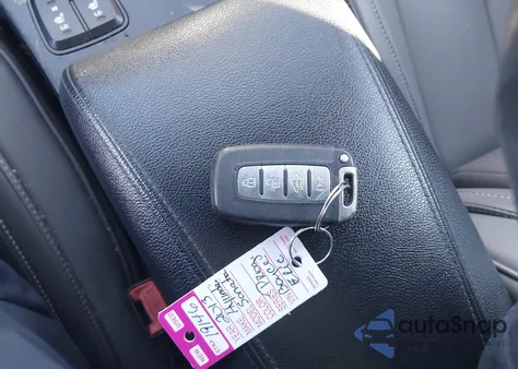 2013 Hyundai Sonata Se 2.0T z USA, uszkodzony, nr VIN 5NPEC4AB5DH656434